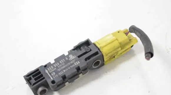 Audi A4 S4 B7 8E 8H Airbag deployment crash/impact sensor 8E0959651A