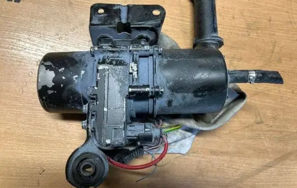 Citroen C4 I Power steering pump 113092