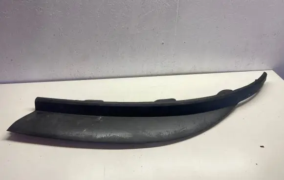 Opel Astra J Front bumper lip 13264407 F104