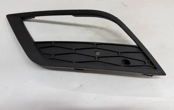 Seat Leon (5F) Front fog light trim/grill KRALEOL180226 5F0853665A