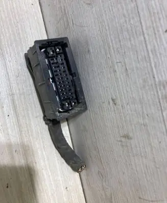 Hyundai ix35 ABS module connector plug 