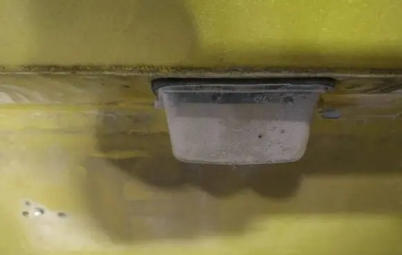 Peugeot 206 Number plate light