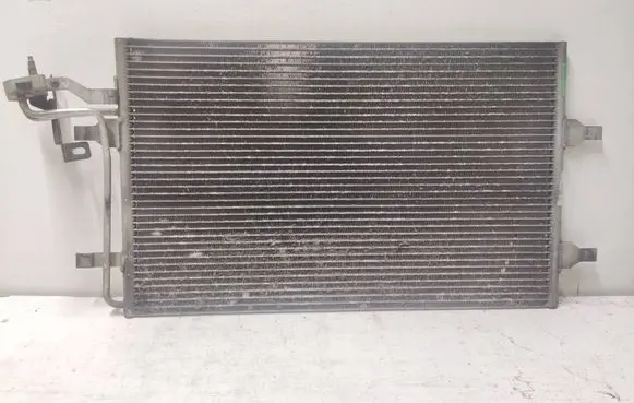 Volvo V50 A/C cooling radiator (condenser) 130112167 CM07 35770