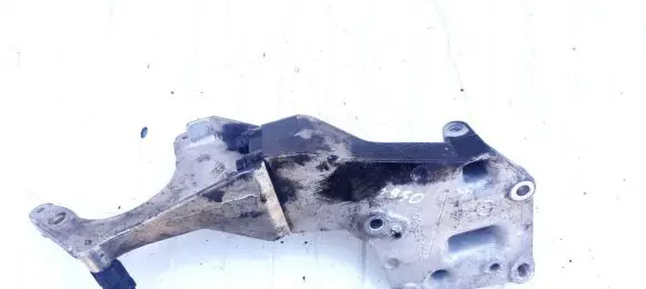 Citroen C3 Engine mounting bracket 9640883680a