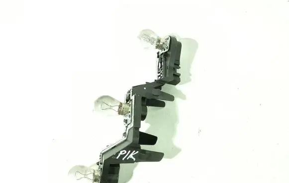 Toyota Avensis T250 Tail light bulb cover holder 
