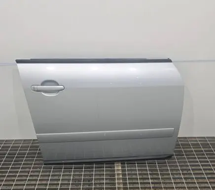 Audi A2 Front door LY7W