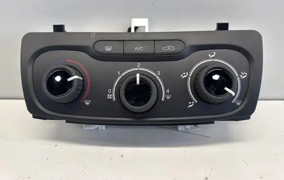 Fiat Tipo Climate control unit 735643606 00025448 5X0240000