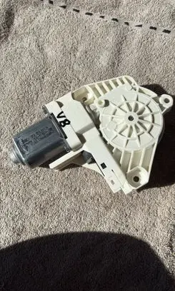 Audi A6 S6 C7 4G Rear door window regulator motor 8K0959811C