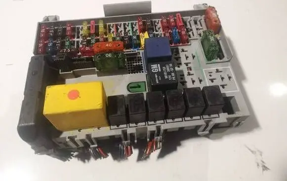 Opel Astra G Fuse box set
