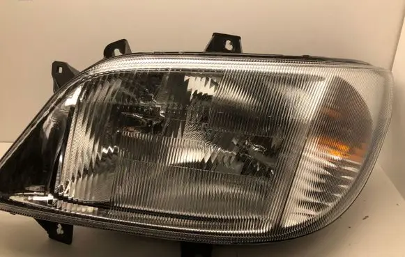 Mercedes-Benz Sprinter W901 W902 W903 W904 Headlight/headlamp 1EH00801005 A9018201461 008010051