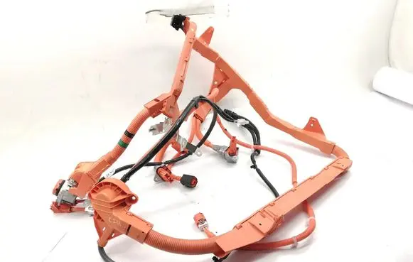 Toyota C-HR II Plug wire 821H