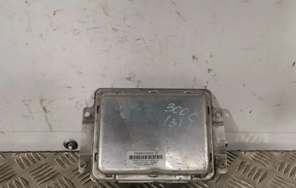 Chrysler 300 - 300C Other control units/modules P04692230AG