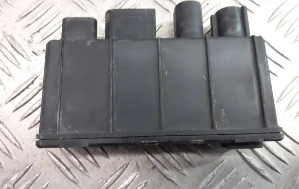 BMW X1 F48 F49 Power management control unit 8647841