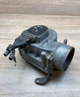 Mazda 626 Mass air flow meter F20113210 1971003420
