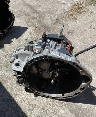 Renault Trafic II (X83) Manual 6 speed gearbox PF6010