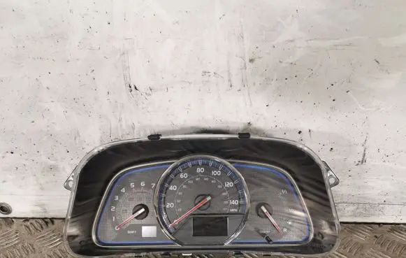 Toyota RAV 4 (XA40) Speedometer (instrument cluster) 8380042K81