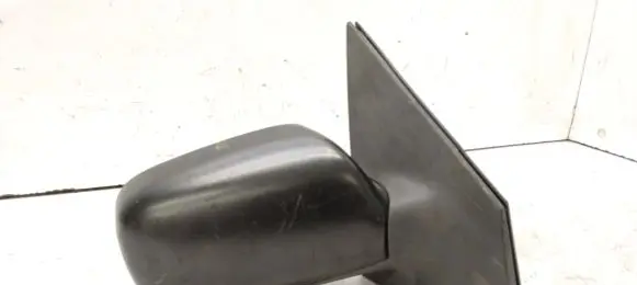 Toyota Yaris Manual wing mirror E13010399
