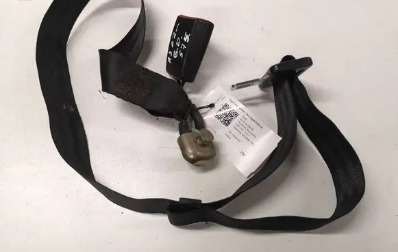 Audi A3 S3 8L Rear seatbelt buckle 560290902A