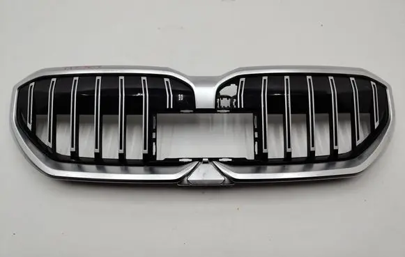 BMW 5 G60 G61 Front grill 5A017A9