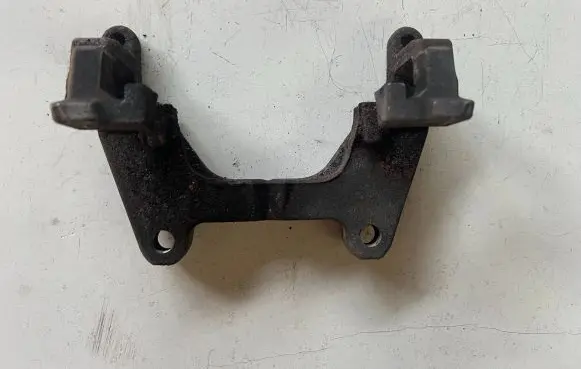 Jaguar XE Brake caliper pad carrier rear 