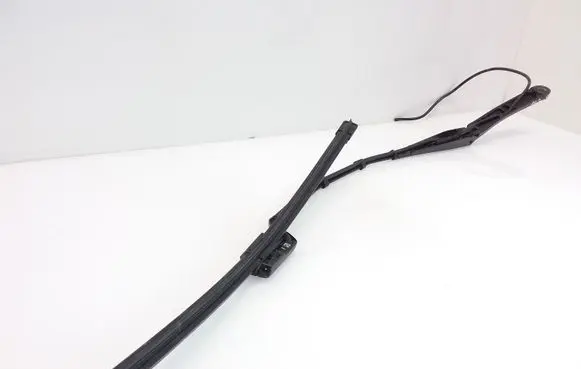 Tesla Model 3 Front wiper blade arm 107672900C