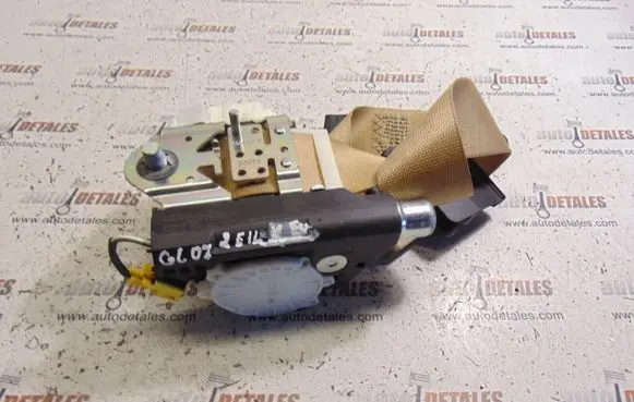 Mercedes-Benz GL X164 Rear seatbelt A2018680222