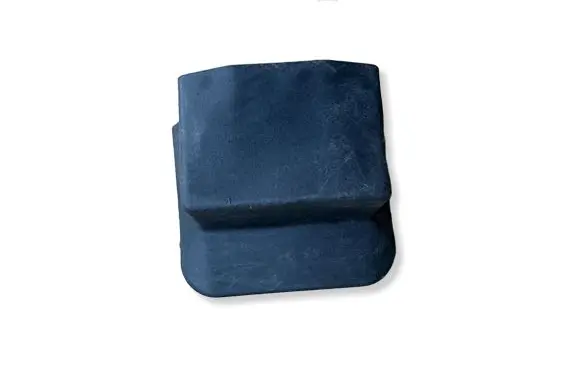 Audi Q7 4L Rear seat rail trim cover 4L0881479