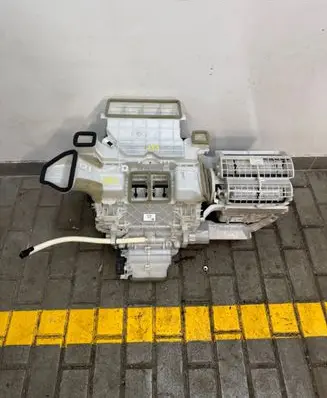 Lexus RX 450H Interior heater climate box assembly housing 8701048540 8705048520