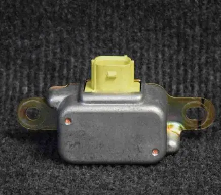 Mazda MPV II LW Airbag deployment crash/impact sensor LC6257KC0B