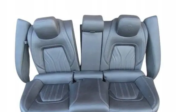 Maserati Quattroporte Rear seat 