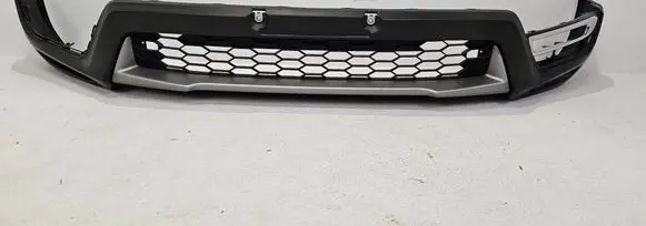 Front bumper lip