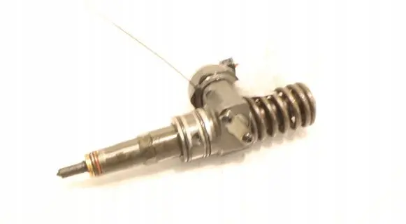 Fuel injector