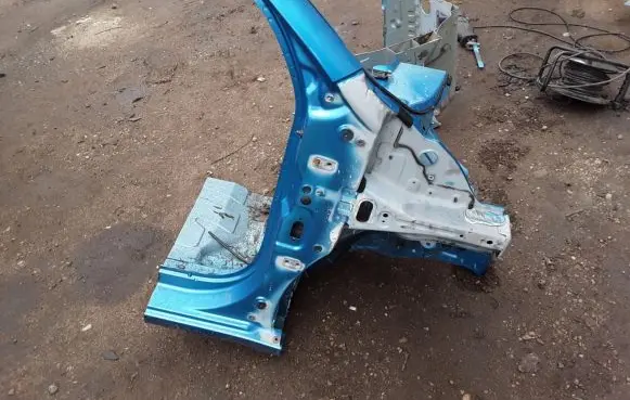 Front quarter panel