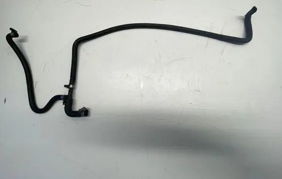 Volkswagen Transporter - Caravelle T4 Engine coolant pipe/hose 074121060C