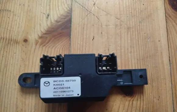 Mazda 3 II Keyless (KESSY) go control unit/module BCD366750 ACG6104 K6021
