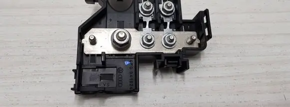 Audi Q7 4L Positive wiring loom 4F0941824