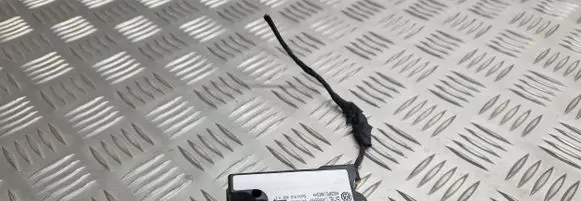 Volkswagen PASSAT B5 Airbag deployment crash/impact sensor 1J0909606N 5WK41910