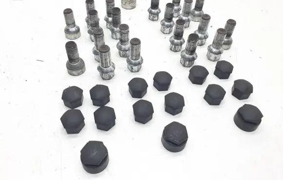 Skoda Superb B9 Nuts/bolts 