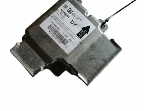 Opel Vectra A Engine ECU kit and lock set 13170588