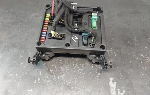 Seat Alhambra (Mk1) Central body control module 7M3962258BB 6M2114B205CB S120042300F