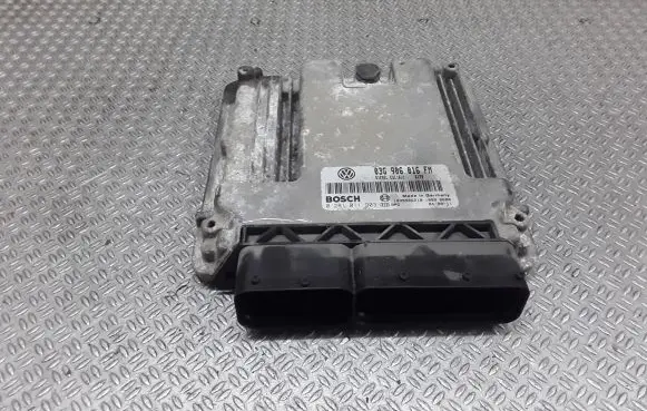 Volkswagen Golf V Engine control unit/module 03G906016FM 0281011903
