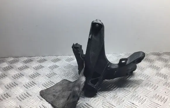 Audi A6 C7 Engine mounting bracket 8K0199308BE