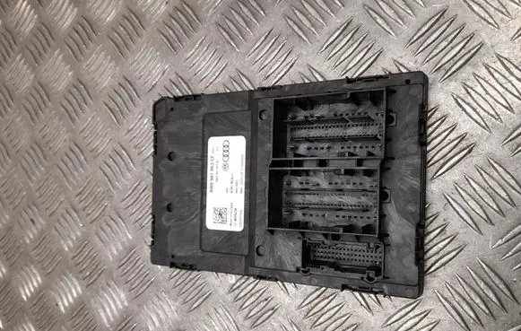 Audi A5 8T 8F Comfort/convenience module 8W0907063CF