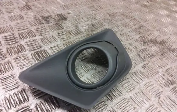 Ford Ecosport Front fog light trim/grill en1515a298aa