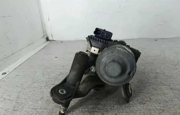 Peugeot 407 Front wiper linkage 