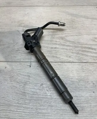 Mercedes-Benz R W251 Fuel injector A64207001587 AB5TC1G 050807