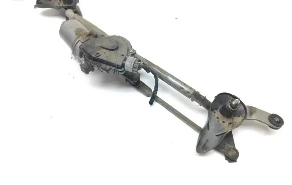 Mazda 6 Front wiper linkage and motor GHP967340 1593004340