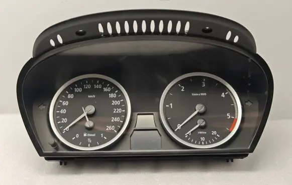 BMW 5 E60 E61 Speedometer (instrument cluster) 62116945633 110080213 699070890EV
