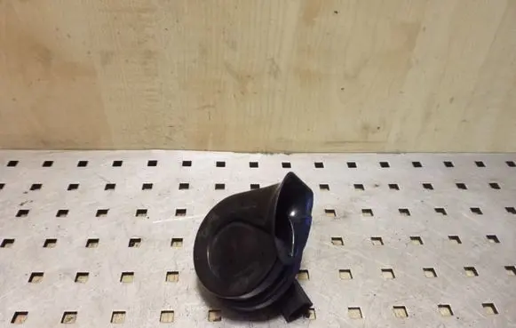 Volkswagen PASSAT CC Horn signal A046326 E1000209
