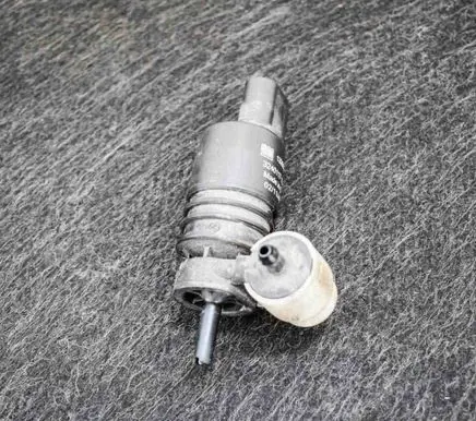 Opel Astra J Windscreen/windshield washer pump 13250357